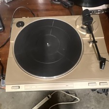 Marantz TT 162 Automatic Turntable Record Player 33.3/45RPM Beige