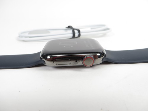 Apple Watch Series 8 GPS+LTE 45MM Stainless Steel Case Midnight Sport Band - Photo 3 sur 8