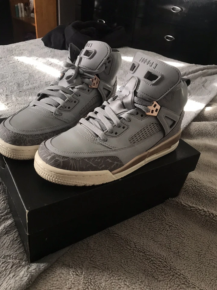 Jordan’s Wolf And Dark Grey. Nuevo con caja. Foto 2 de 4