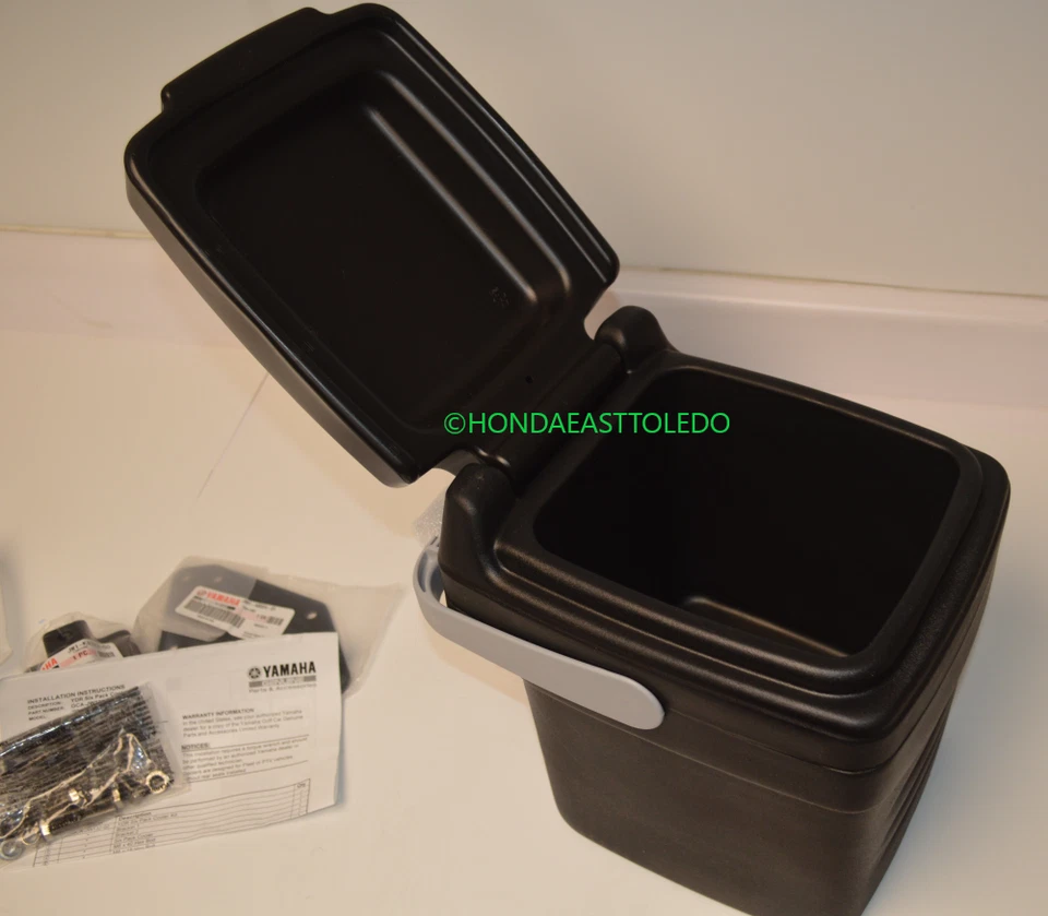 YAMAHA OEM SIX PACK COOLER THE DRIVE/THE DRIVE 2/PTV GCA-JW132-02-00 - Image 4 of 4