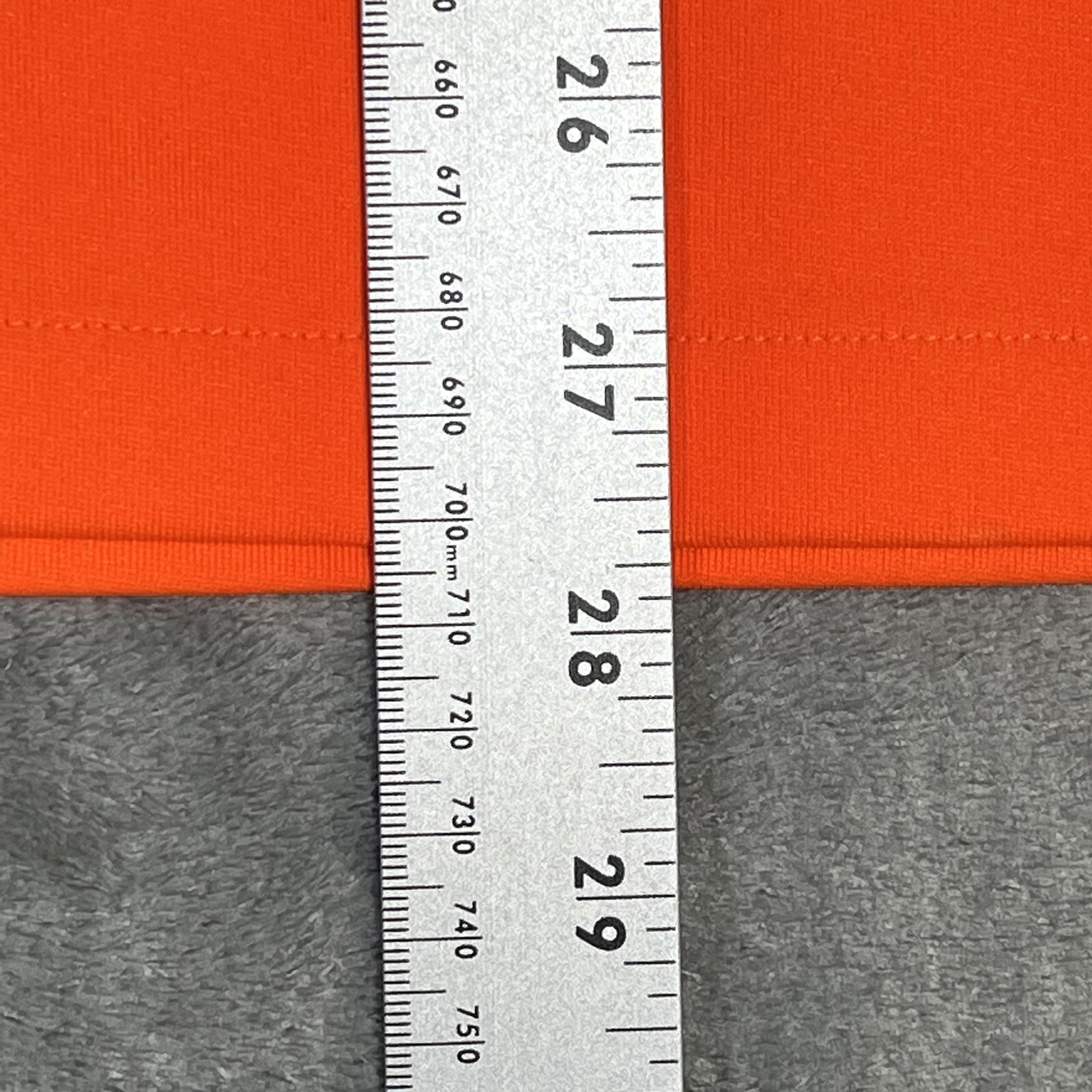 Foto 10 di 18