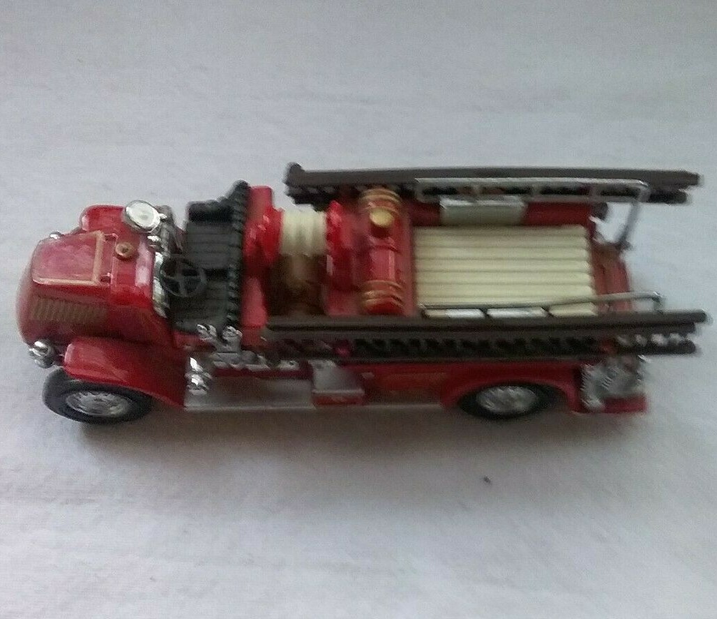 Bild 4 von 6