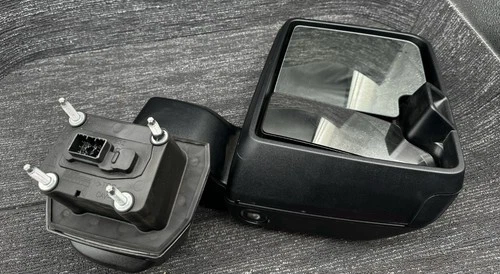 New OEM 2020-2025 GMC Sierra HD / Silverado HD Passenger Right Mirror W Blind
