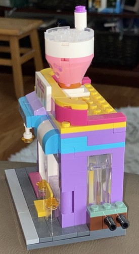 Sanrio Hello Kitty Boba Tea Shop Build Set w/ Figure - Picture 7 of 7