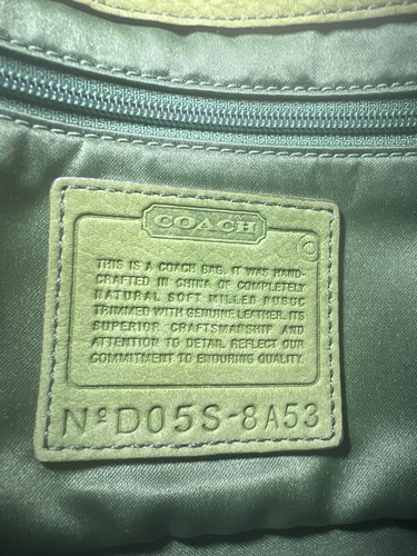 Vintage Suede Coach Bag Pebbled Lime Green Leather Gold Turnlock Chelsea Purse - Picture 4 of 13