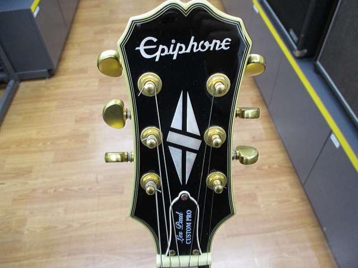 EPIPHONE LES PAUL CUSTOM PRO Used Mahogany body Rosewood EPIPHONE LES PAUL CUSTOM PRO Used Mahogany body Rosewood
