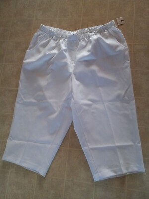 Ladies Alia White Crop Pants Size 20W NEW