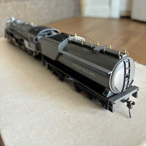 Rare Mantua HO 331-03 Pacific w Power Drive U.P. Gray Goose w Vandy #3265 in Box - Picture 9 of 11