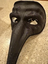 Black W Tonal Long Nose Bird ~Party Masquerade Mask Costume- EUC