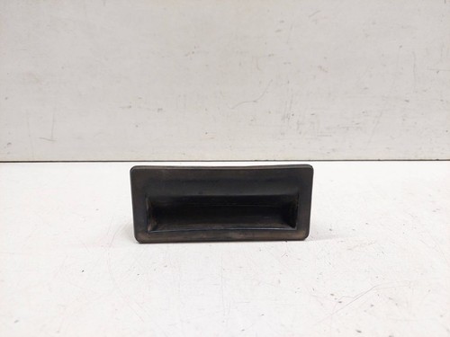 Volkswagen Golf VI Griff Taster Öffner Heckklappe Kofferraumdeckel VLU39563