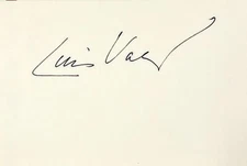 LUIS VALDEZ Signed Autographed 4x6 INDEX CARD La Bamba  The Cisco Kid  ZOOT SUIT