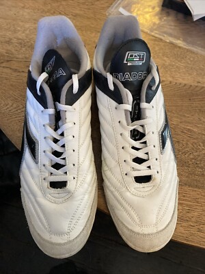 Diadora Italica Black/White Men's Indoor Soccer Shoes Size 45 1/2