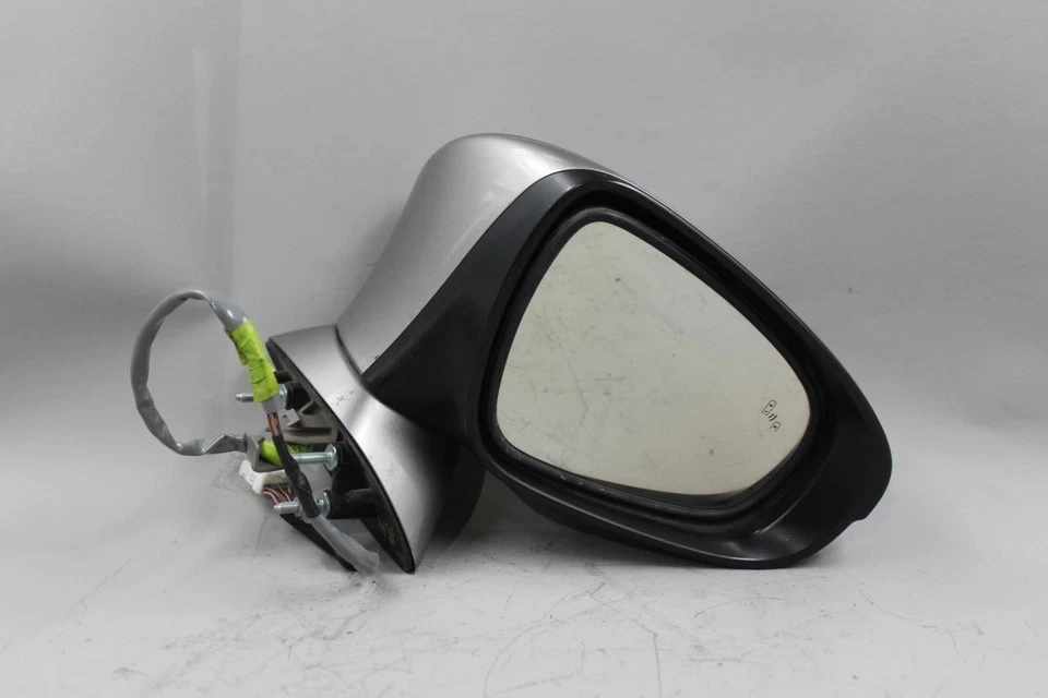 Espelho de visão lateral para passageiros com alerta de ponto cego 2015-18 LEXUS RC350 OEM #41702 - Imagem 3 de 4