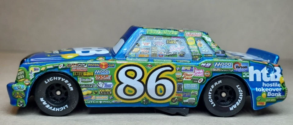Disney Pixar Cars Metallic Blue Chick Hicks #86 Piston Cup Diecast 1:55 FC - Image 3 of 4
