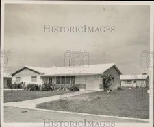 1957 Press Photo Baseball field at Olin Walton home in Garden Manor - lra84490