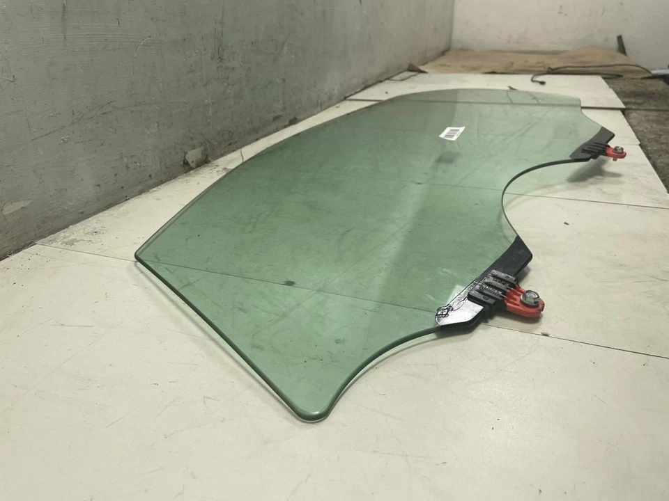 Nissan Máxima 2011 puerta delantera izquierda lado del conductor ventana cristal OEM+  Foto 2 de 4