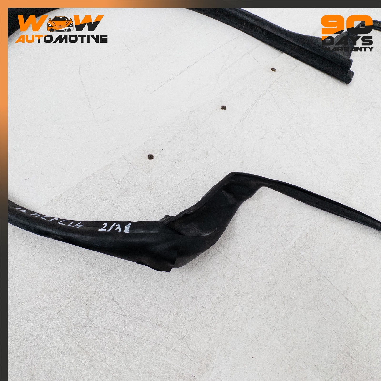 14-19 BENTLEY FLYING SPUR FRONT LEFT DRIVER SIDE DOOR WEATHER STRIP SEAL OEM
