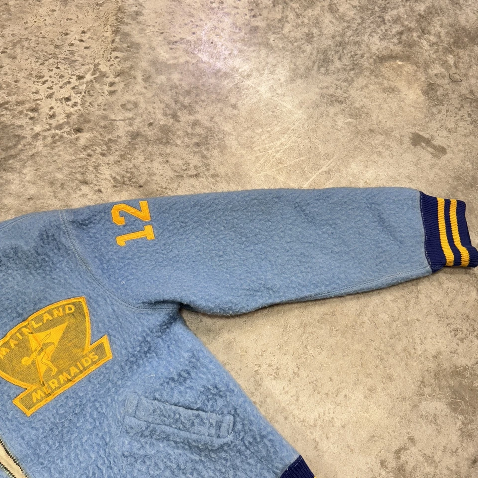 Chaqueta De Colección Mainland Mermaids Mujer Pequeña Campeón Correr Hombre Años 50 Cremallera Rota Foto 3 de 4