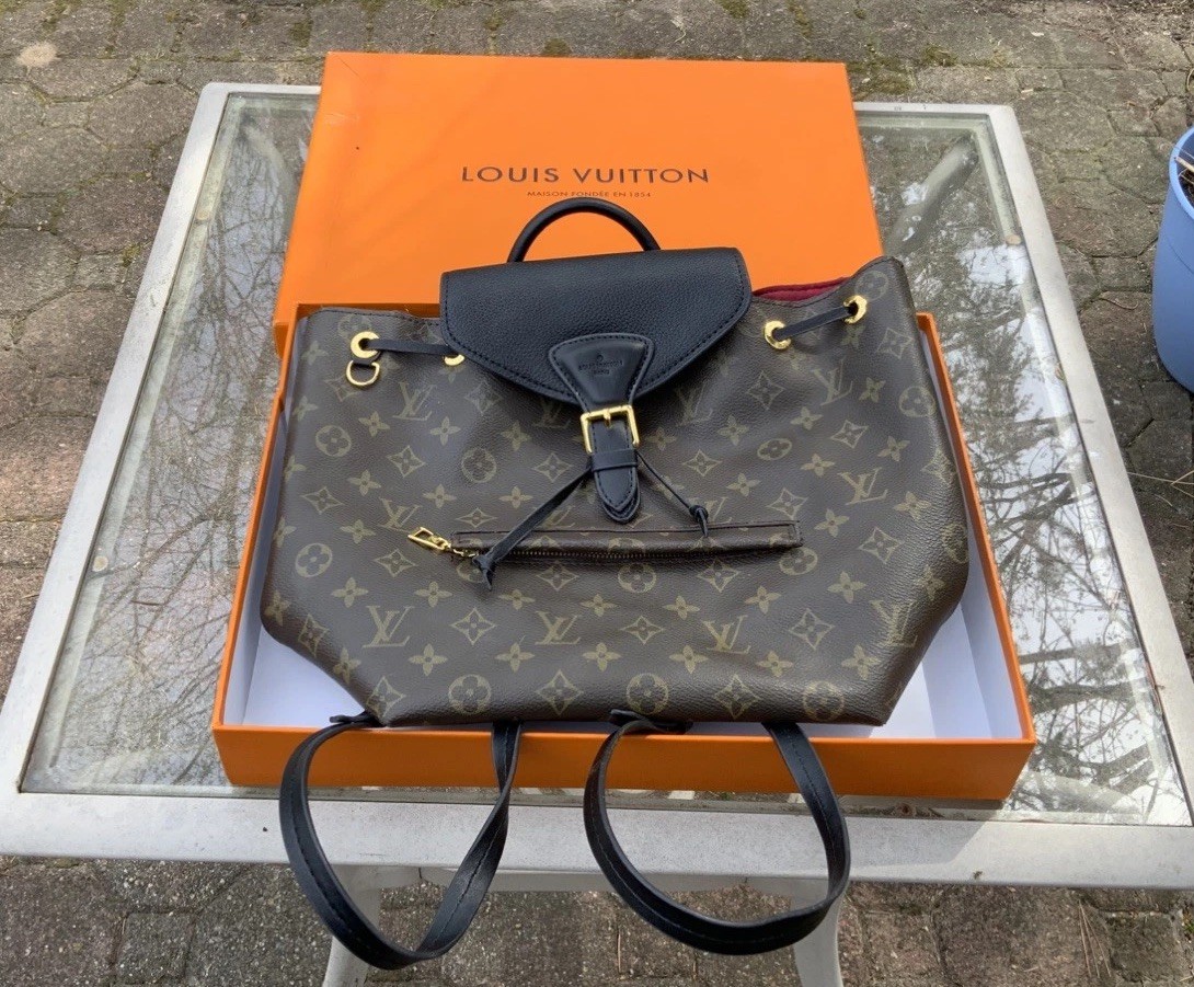 Louis Vuitton Empreinte Montsouris Tourterelle Backpack | eBay display picture 1