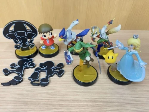 Amiibo Super Smash Bros. Figure Zelda
