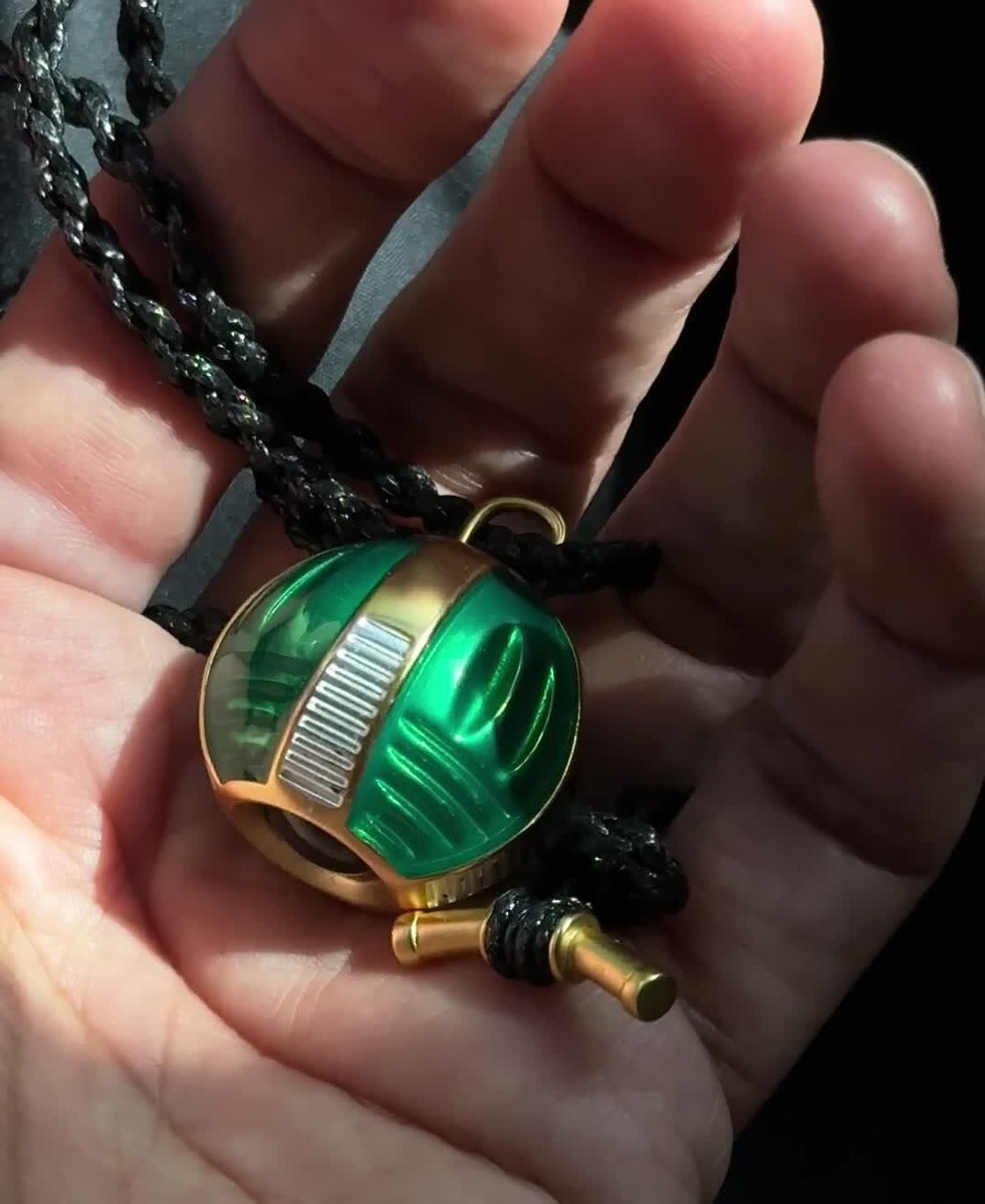 Power Rangers Ninja Storm samurai metal amulet prop replica