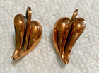 VINTAGE SIGNED RENOIR BRIGHT COPPER LEAF CLIP-ON EARRINGS — photo 1