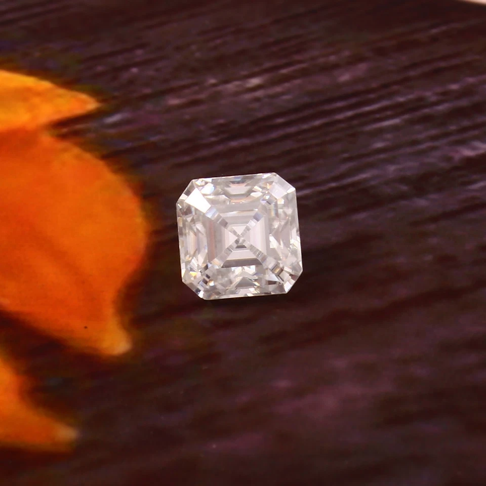 8x8 MM - White D Color Moissanite Asscher Cut VVS1 Lab Created Diamond Gemstone - Image 3 of 4