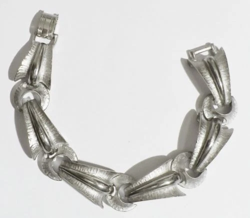 Bracelet Vintage Métal Argenté - Design Rétro Et élégant - Accessoire Chic Pour Femme