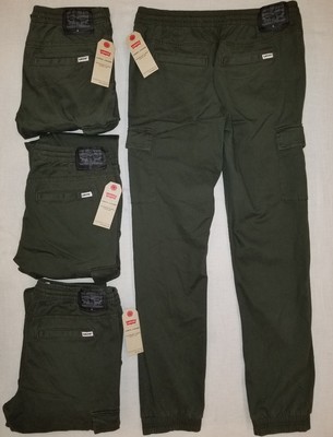 levi's jogger pants