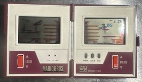 NINTENDO GAME AND WATCH MW-56 MULTI-SCREEN MARIO BROS. MADE IN JAPAN 1983.