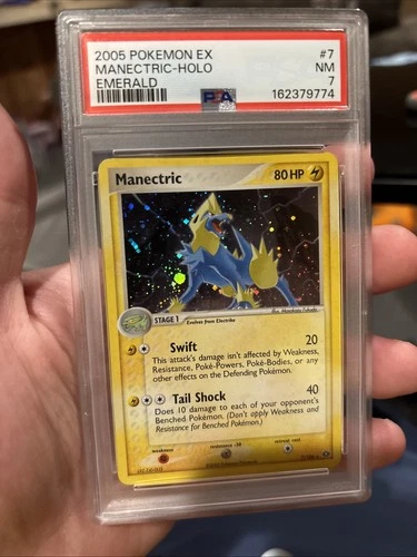 Pokémon Manectric EX Emerald PSA 7