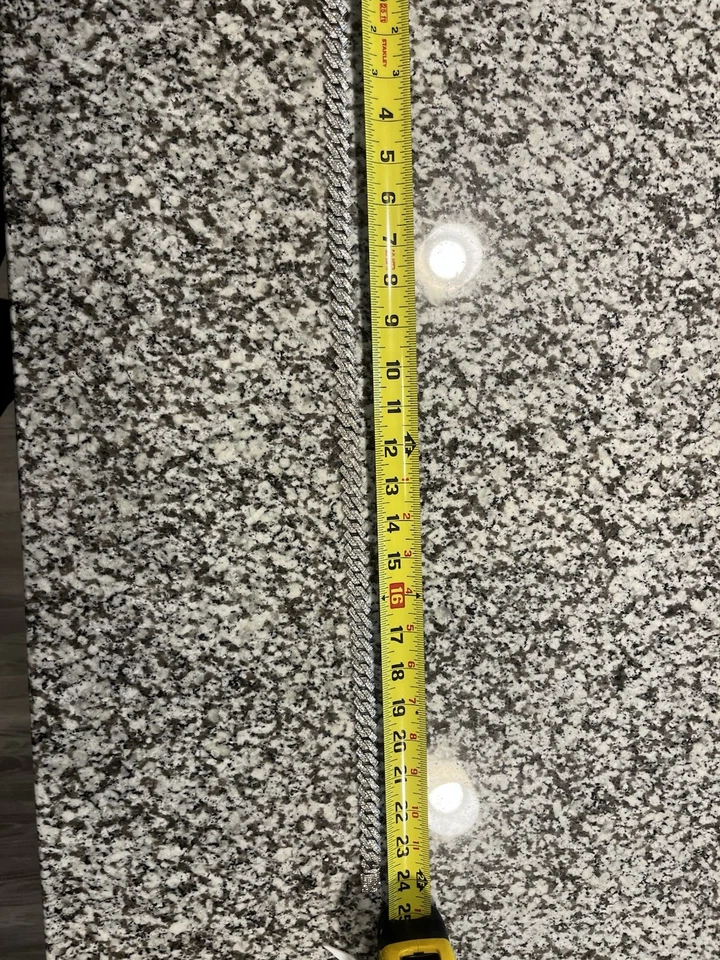 "Cadena cubana de 24"" con punta de circonita cúbica de 15 mm" Foto 4 de 4