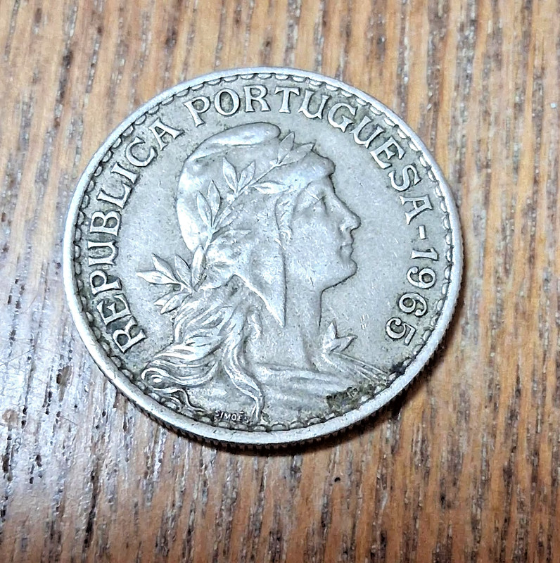 1965 Portugal 1 escudo coin