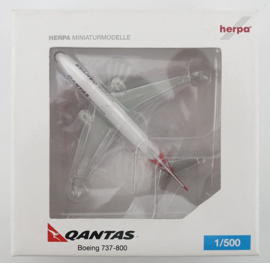Herpa Qantas Boeing 737-800 Model - 1:500 - 517850