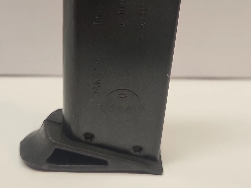 COBRA F.S.380 380 ACP 7 ROUND MAGAZINE (.32 CAL 8 ROUND) FACTORY N.O.S LORCIN - Image 2 of 4