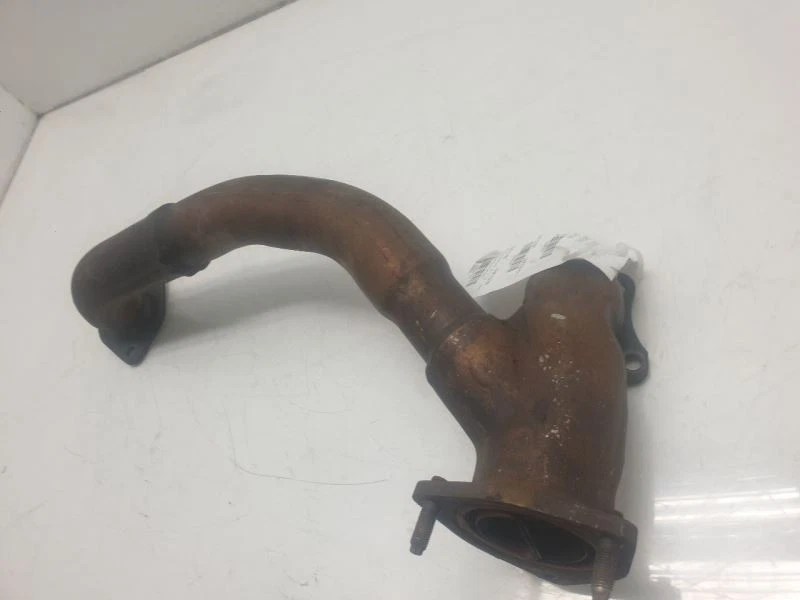 98 99 00 01 02 03 04 05 Toyota Tacoma 3,4 L tubo de escape cruzado Foto 2 de 4