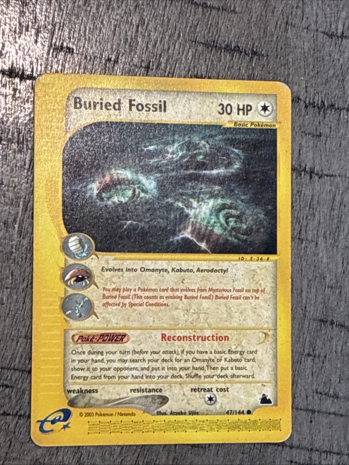 Buried Fossil 47/144 Skyridge Regular MP