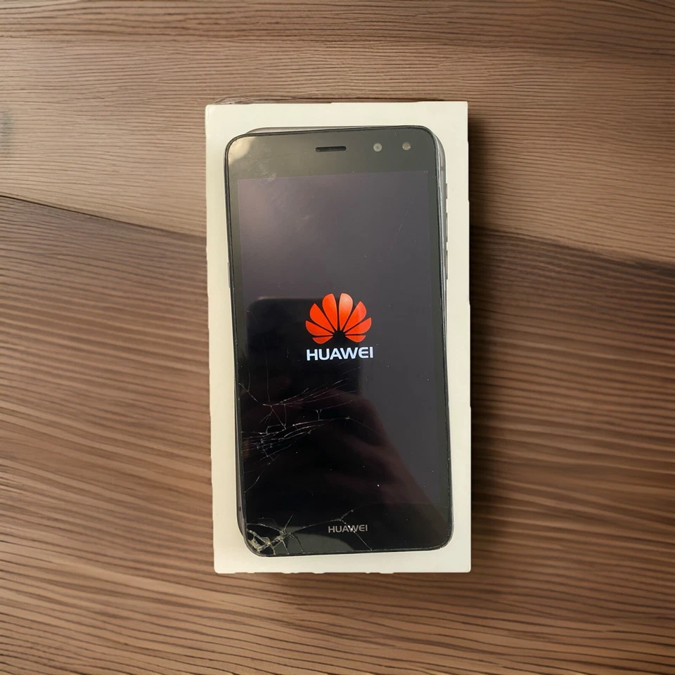Huawei y6 2017 - Image 3 of 4