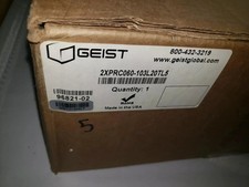 Basic Geist 2XPRC060-103L20TL5 standard PDU Rack-mount 6x NEMA L5-20