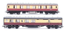 HORNBY/BACHMANN OO GAUGE PAIR OF BR CRIMSON/CREAM BRAKE CORRIDOR/COMPOSITE COACH