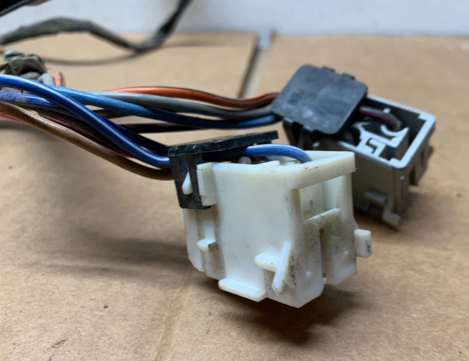 1988-1994 Chevy GMC C/K1500 2500 Silverado Truck Passenger Door Harness 2780 — 第 3/4 张图片