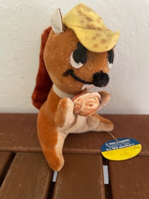 Vintage DREAM PETS Dakin & Co. Stuffed  Toy -  Stanley the Squirrel CUTE!