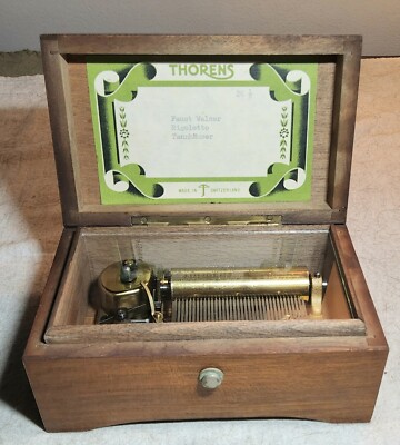 VINTAGE THORENS #26 1/2 MADE IN SWITZERLAND 3 SONG MUSIC BOX IN