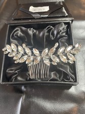 David  s Bridal Wedding New Hair Comb. Never Worn With Box