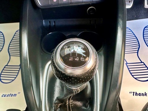 Audi A1 TFSI S LINE - Picture 18 of 22