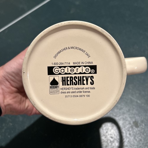 Collector Hershey's Chocolate Christmas Oversize Jumbo Coffee Mug Cup 32oz Cocoa - Picture 4 of 6