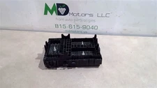 2016-2020 CHRYSLER PACIFICA FUSEBOX FUSE BOX RELAY MODULE 68338722AA