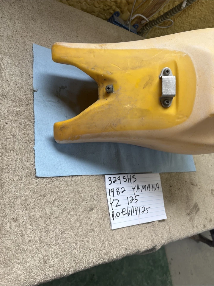 1982 Yamaha Yz 125 бензобак топливный бак оригинальный 329 - Изображение 3 из 4