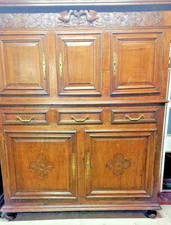 buffet deux corps en chêne 5 portes 19ème haut 207 larg 179 prof 61.5 cm