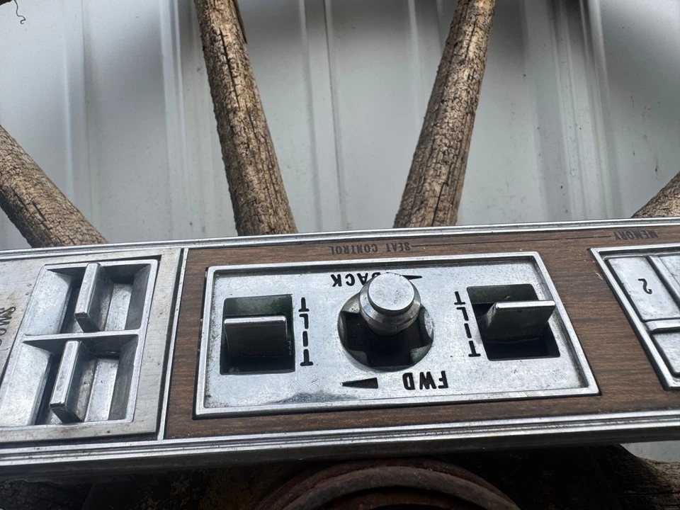 INTERRUPTOR MAESTRO IZQUIERDO CADILLAC DEVILLE 80-85 Brougham Fleetwood con memoria de asiento!!! Foto 4 de 4